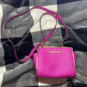 Michael Kors Crossbody Purse